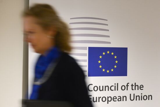 Prepairing for the EU summit in Brussels