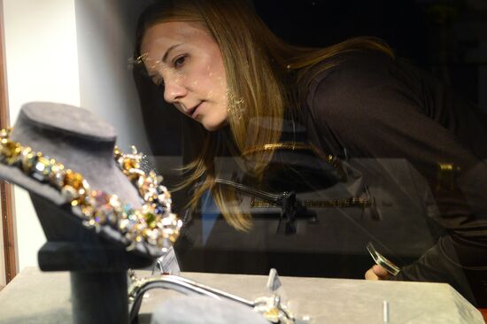 News conference and jewelry presentation