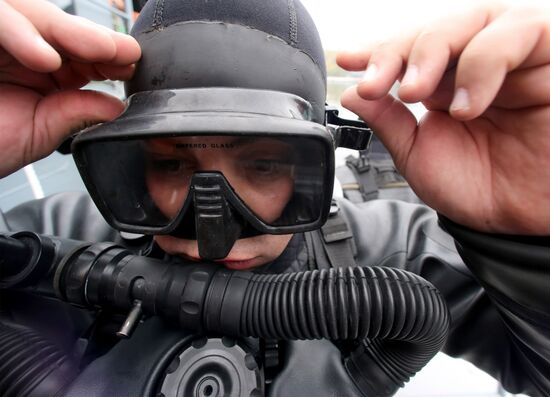 Military swimmers of the Baltic naval base hold training
