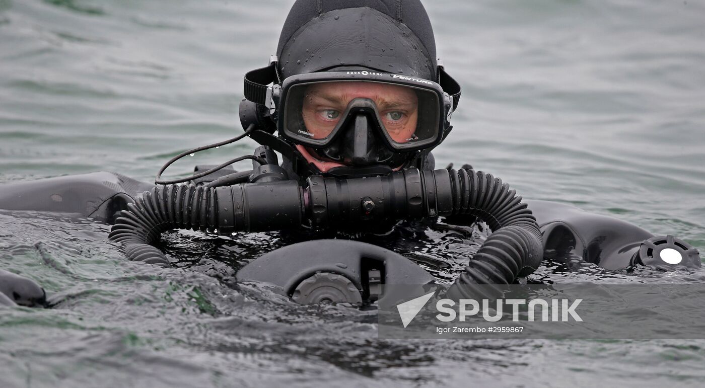 Military swimmers of the Baltic naval base hold training