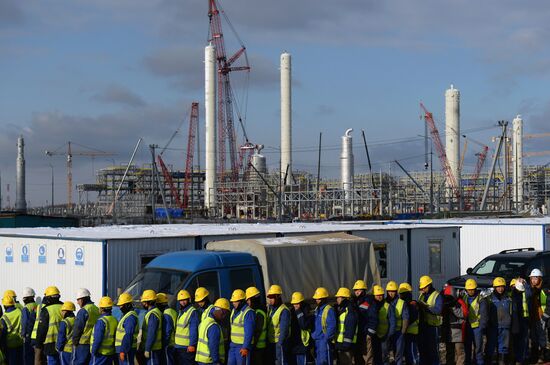 Petrochemical plant construction in Tobolsk
