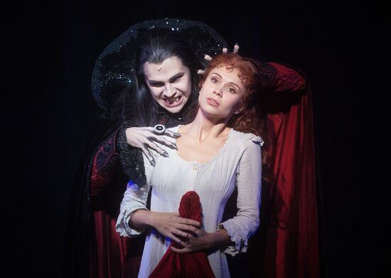 Rehearsal of musical Ball of the Vampires