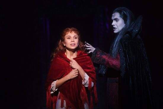 Rehearsal of musical Ball of the Vampires