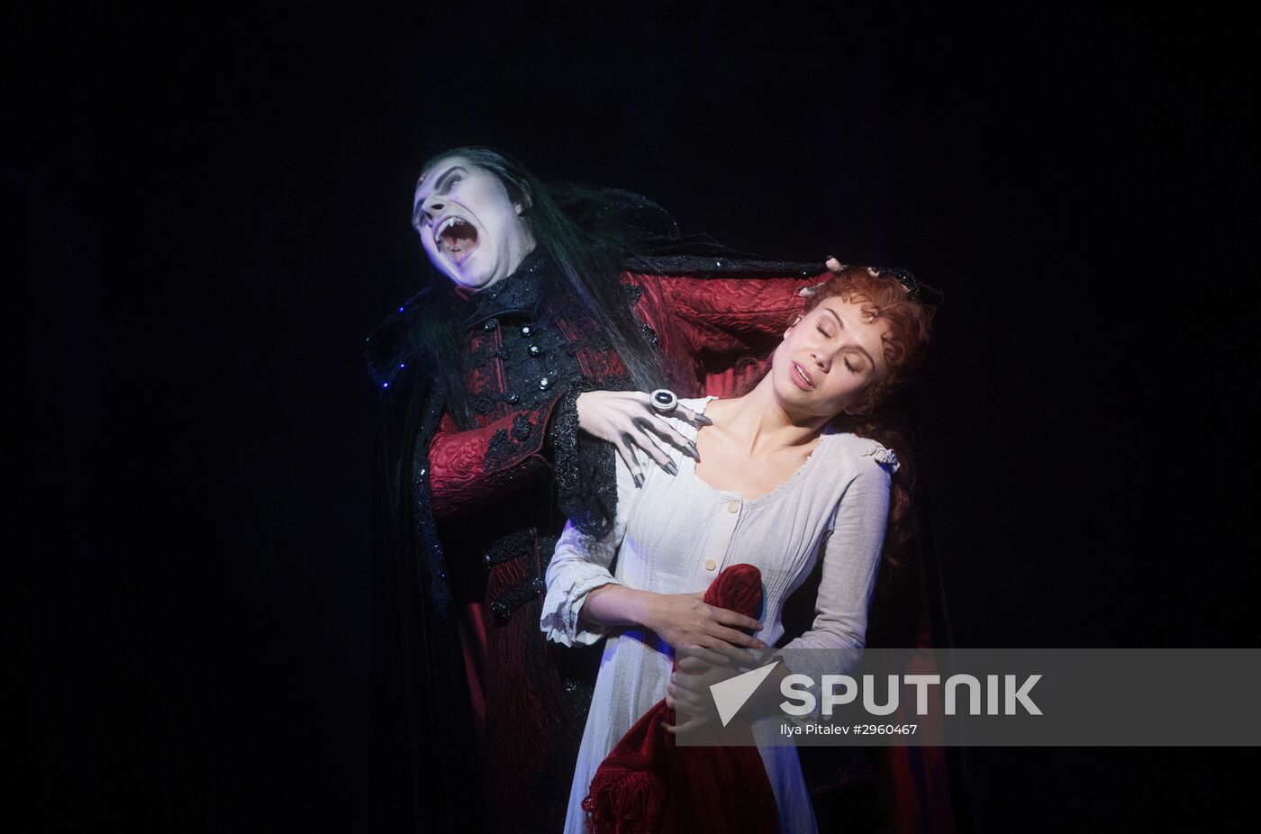 Dance of the Vampires musical rehearsal