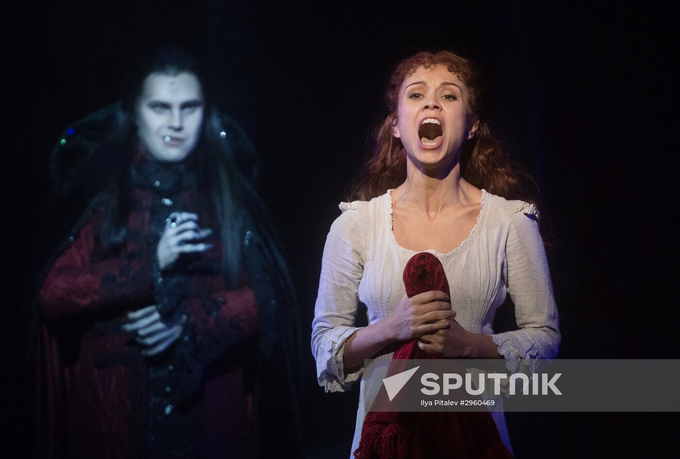 Dance of the Vampires musical rehearsal