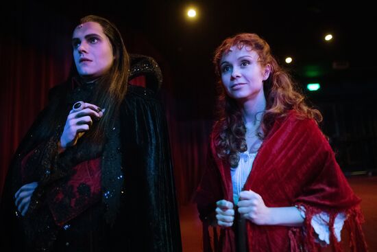 Dance of the Vampires musical rehearsal