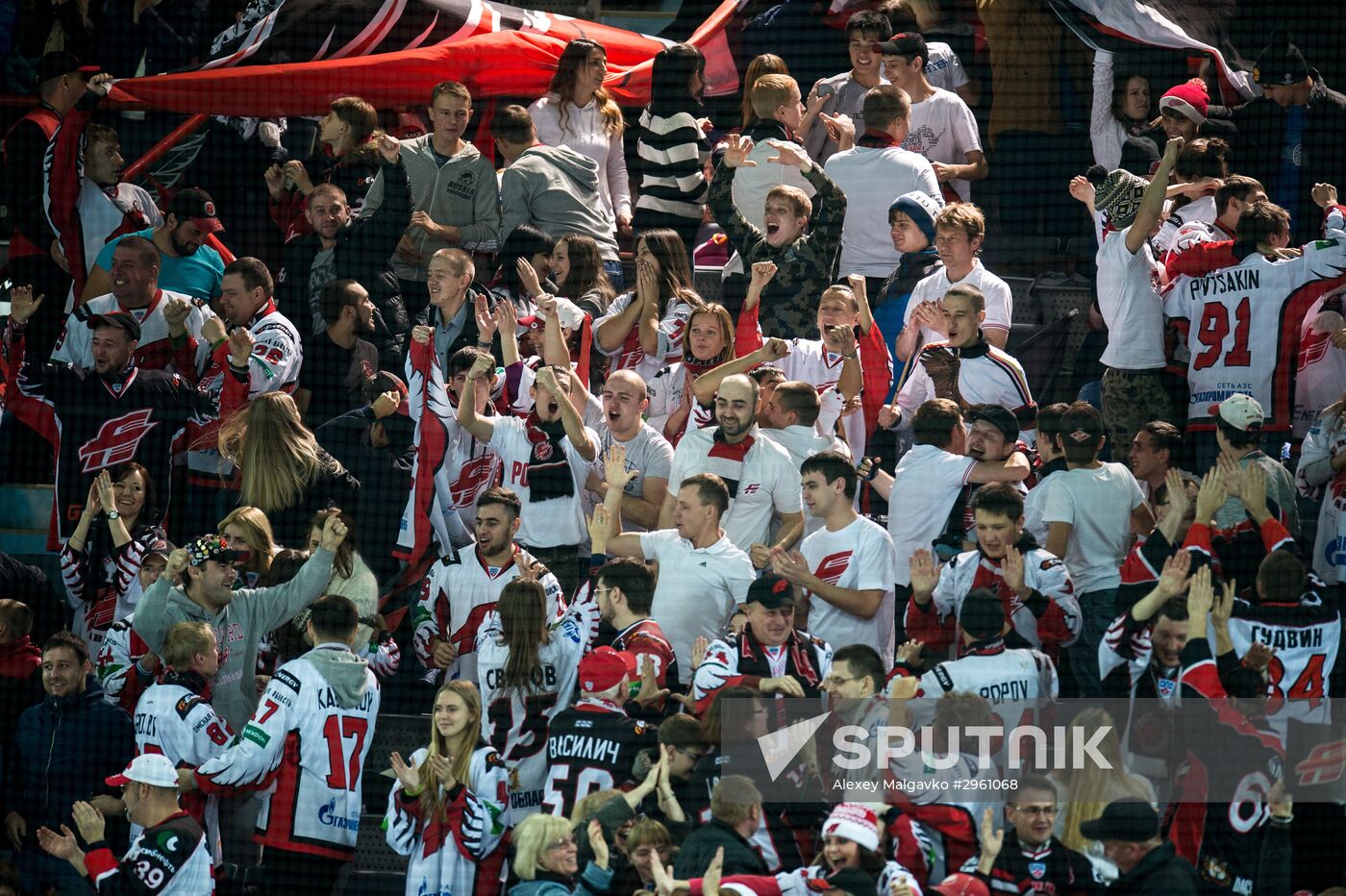 Kontinental Hockey League. Avangard vs. SKA