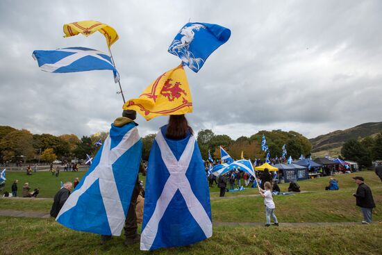March and rally for Scotland's independence in Edinburgh