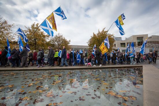 March and rally for Scotland's independence in Edinburgh