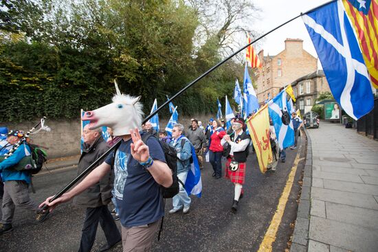 March and rally for Scotland's independence in Edinburgh