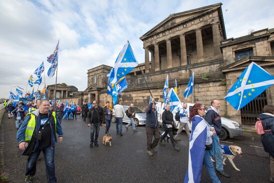 March and rally for Scotland's independence in Edinburgh