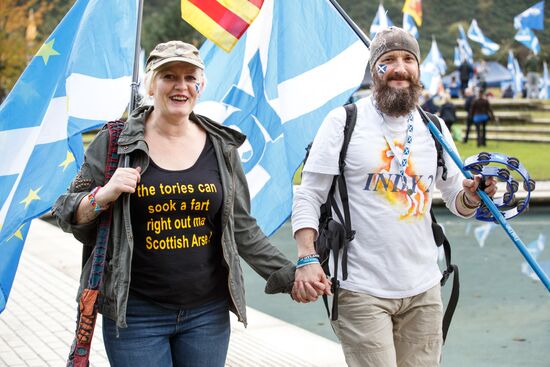 March and rally for Scotland's independence in Edinburgh