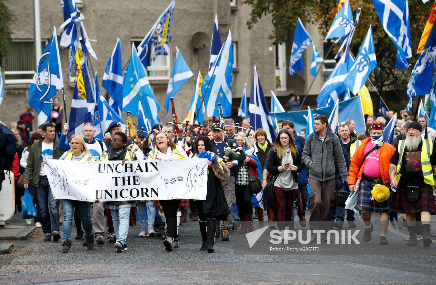 March and rally for Scotland's independence in Edinburgh
