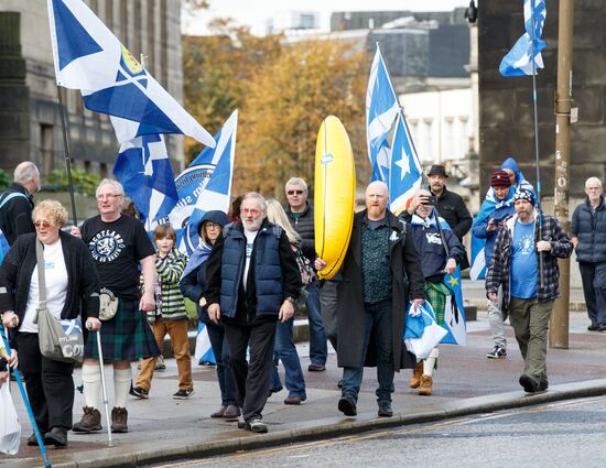 March and rally for Scotland's independence in Edinburgh