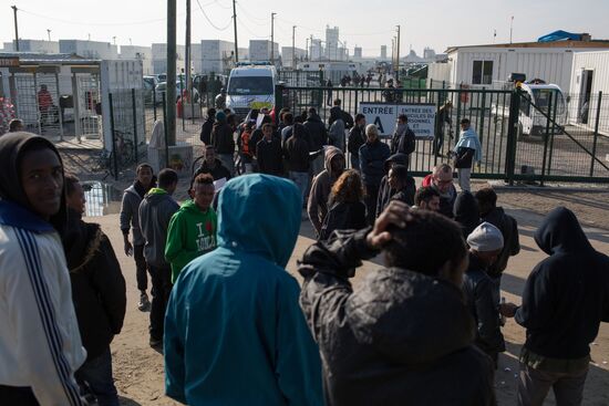 Update on refugee camp in Calais, France