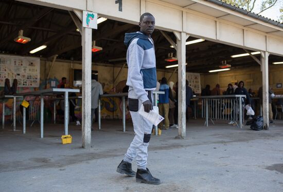 Update on refugee camp in Calais, France