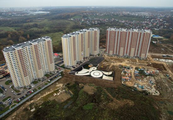 New residential areas in Moscow suburbs