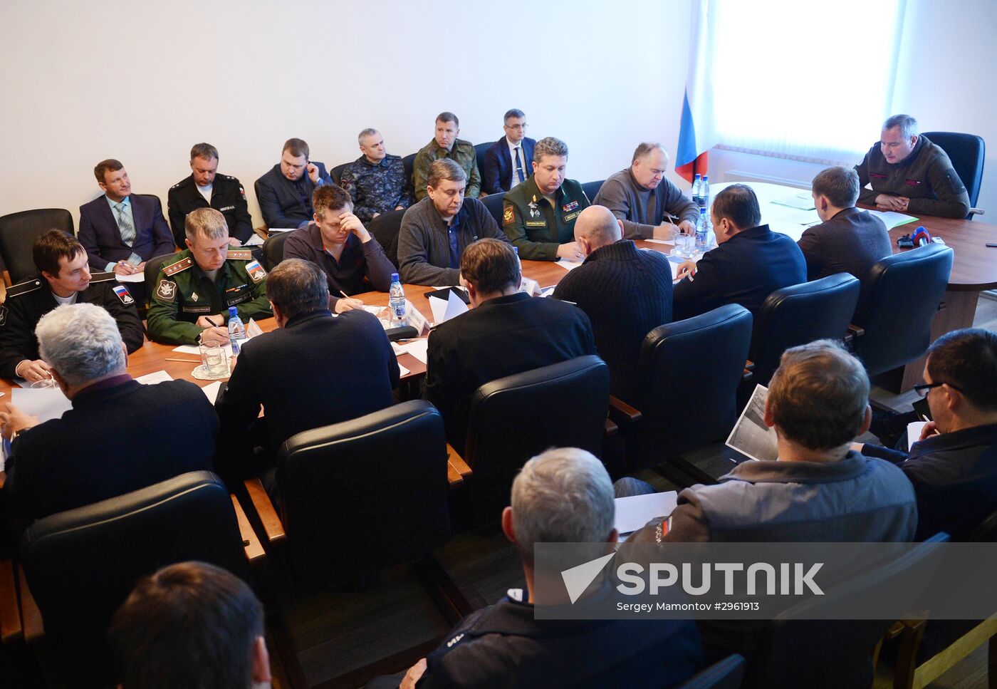 Vice-Prime Minister Dmitry Rogozin visits Vostochny space center