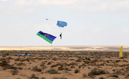 Russia, Egypt hold joint counter-terrorism exercise Defenders of Friendship 2016