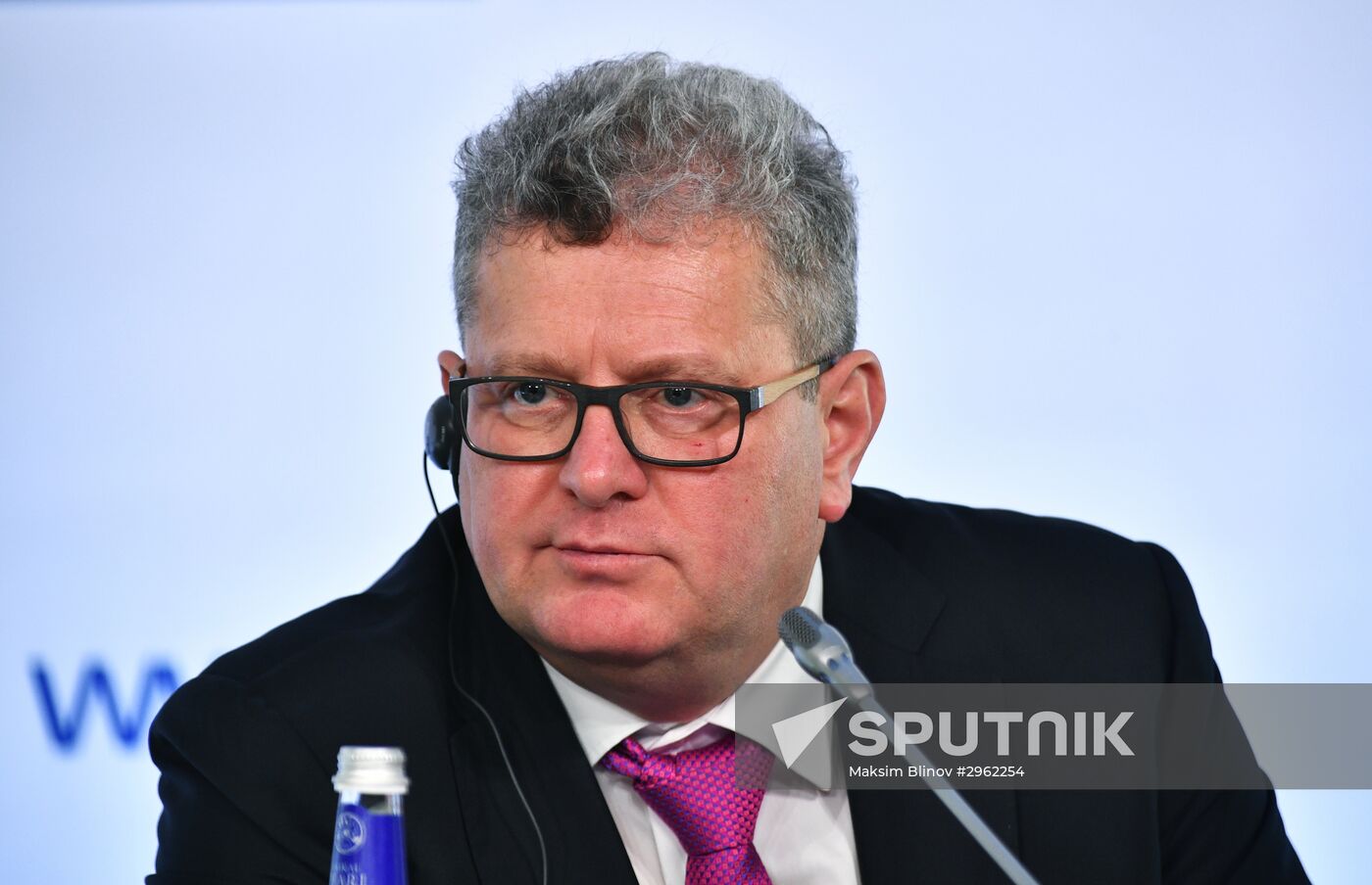 Sergey Lavrov meets with members of the Association of European Businesses