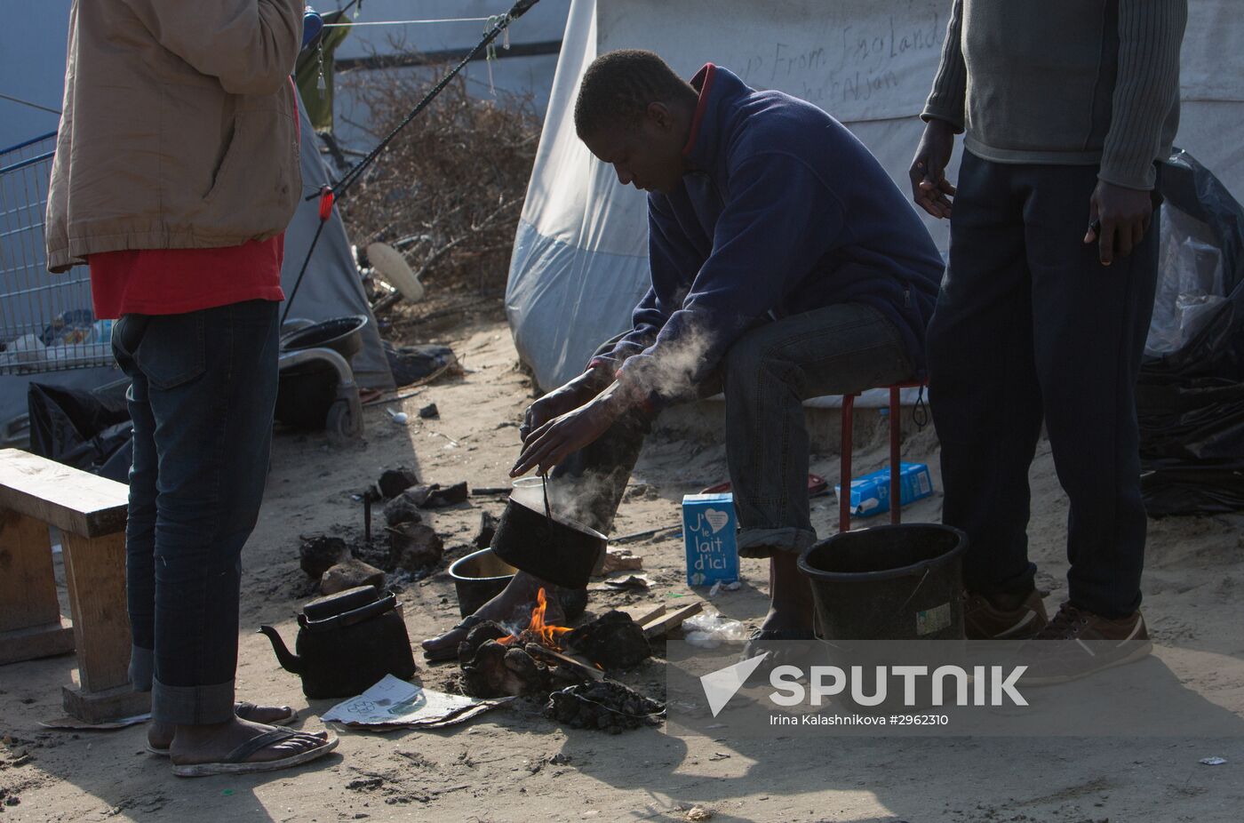Update on refugee camp in Calais, France