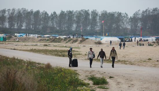Situation at a refugee camp in Calais, France