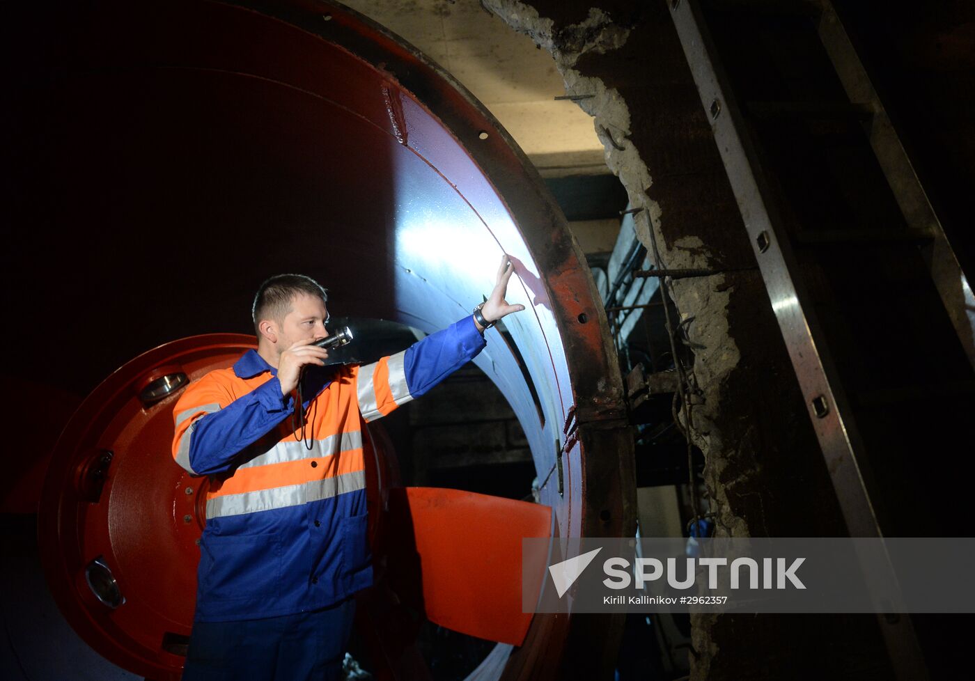 Upgrading ventilation systems inside the Moscow Metro's tunnels
