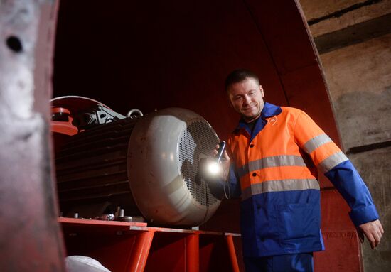 Upgrading ventilation systems inside the Moscow Metro's tunnels