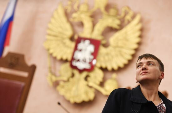 Nadezhda Savchenko arrives in Moscow for appeal hearings on Nikolai Karpyuk and Stanislav Klykh case