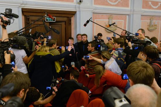 Nadezhda Savchenko arrives in Moscow for appeal hearings on Nikolai Karpyuk and Stanislav Klykh case