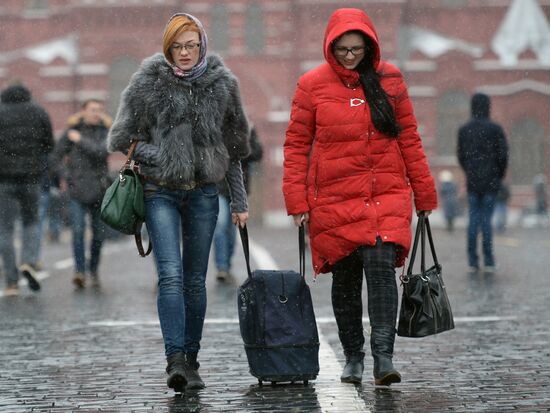 First snow in Moscow