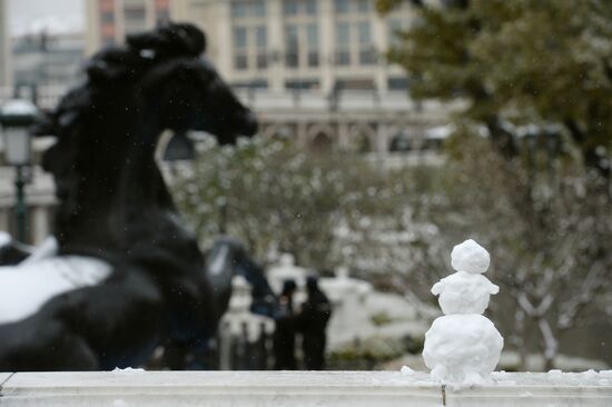 First snow in Moscow