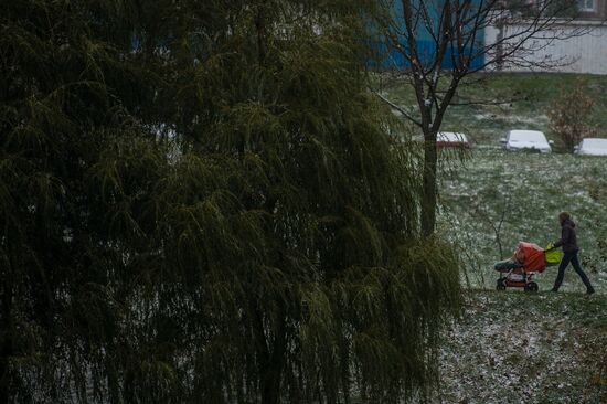First snow in Moscow