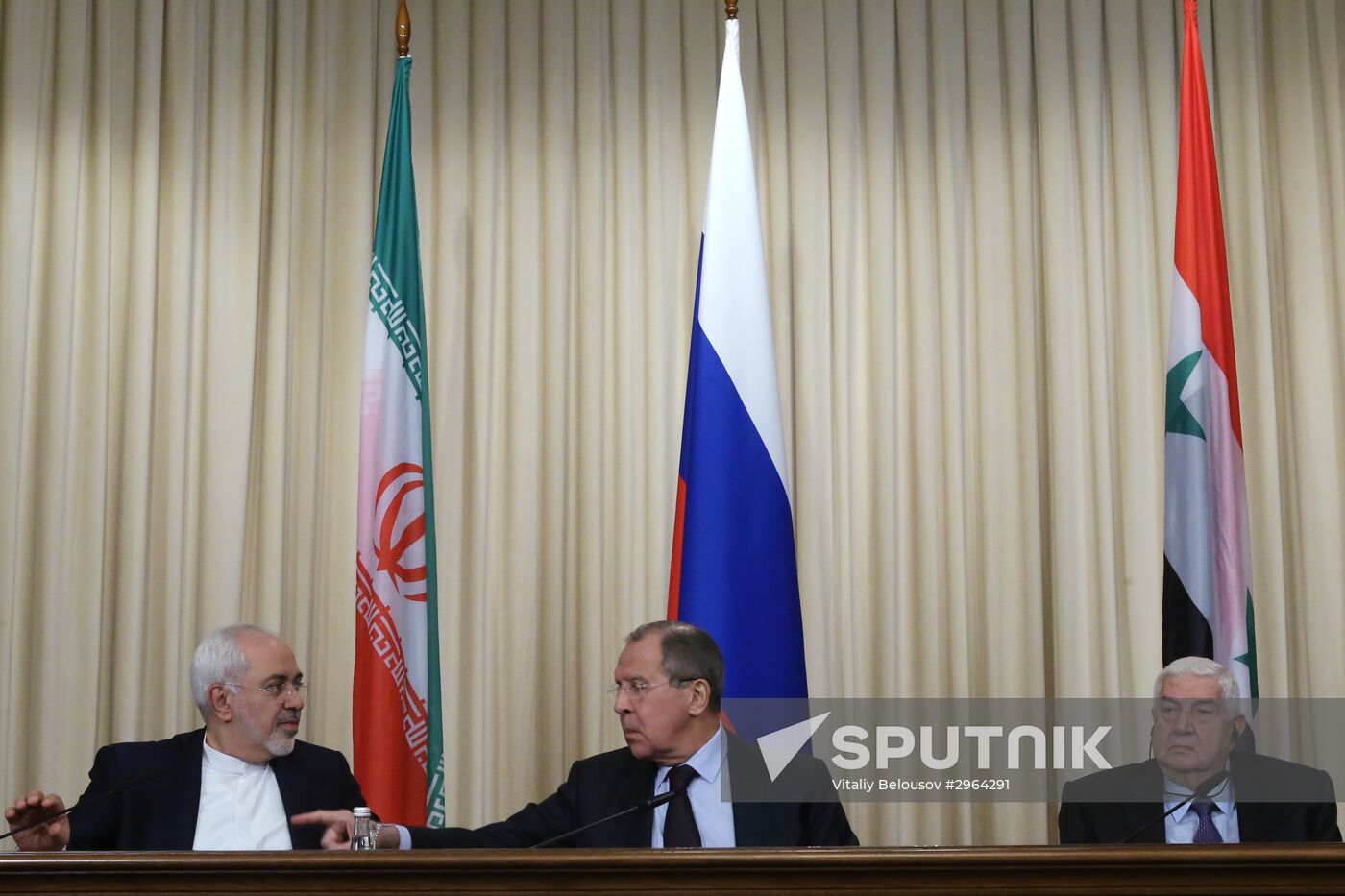Meeting of foreign ministers of Russia, Iran and Syria
