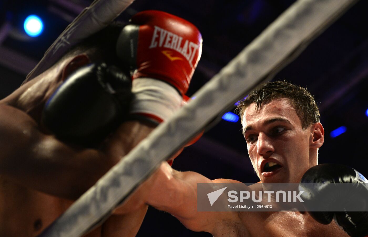 Boxing. Dmitry Bivol vs. Evgueny Makhteyenko