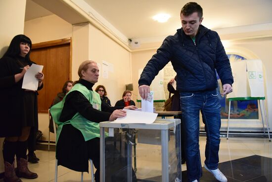 Parliamentary election run-off in Georgia