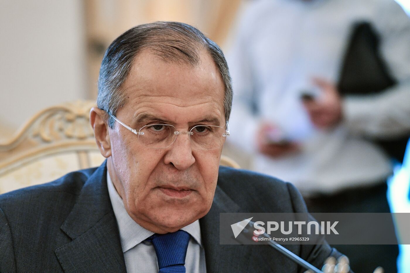 Russian Foreign Minister Sergei Lavrov meets with his Cypriot counterpart Ioannis Kasoulides