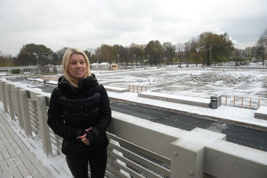 Getting Gorki Park skating rink ready for winter