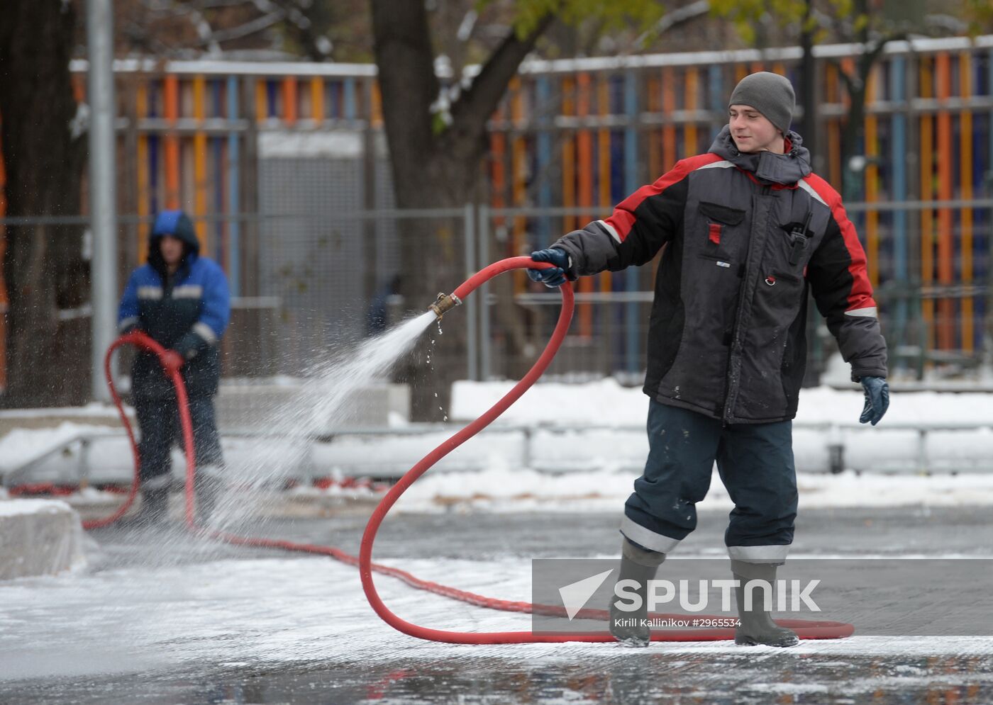 Getting Gorki Park skating rink ready for winter