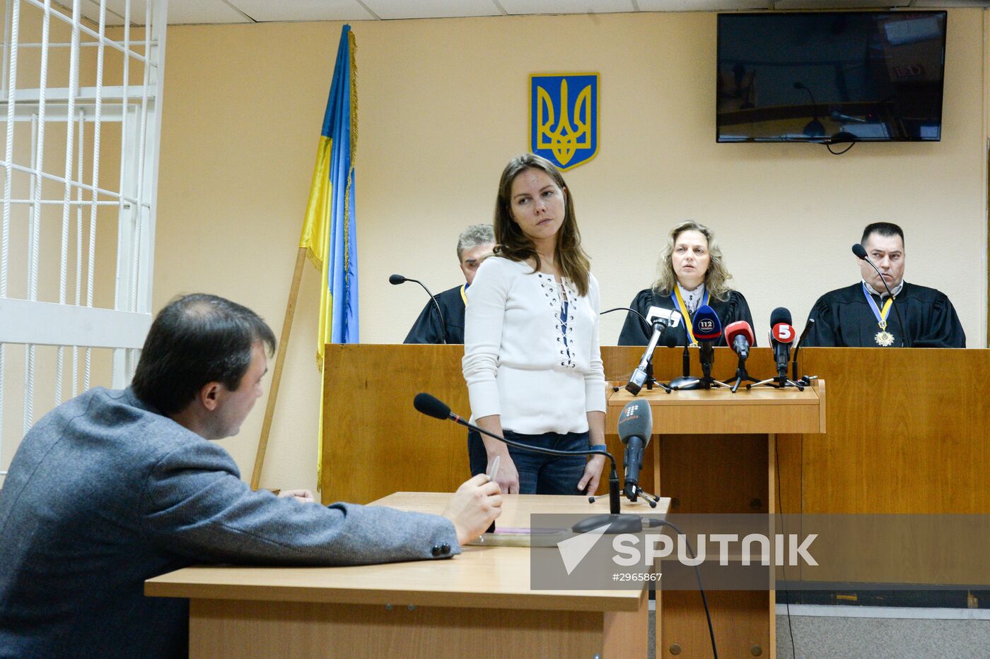 Nadezhda Savchenko's sister questioned at Kiev court
