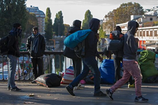 Refugee camps in Paris