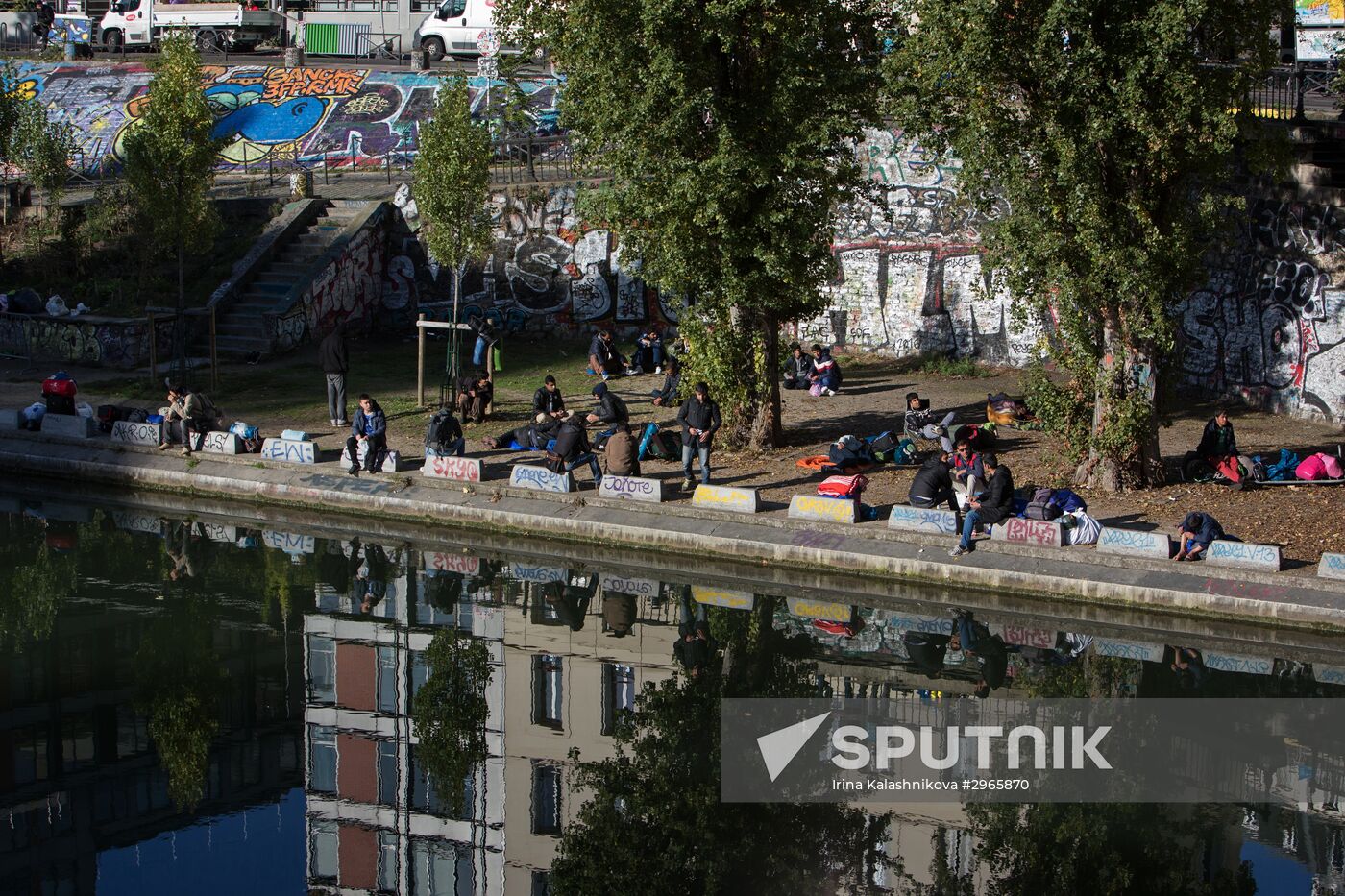 Refugee camps in Paris