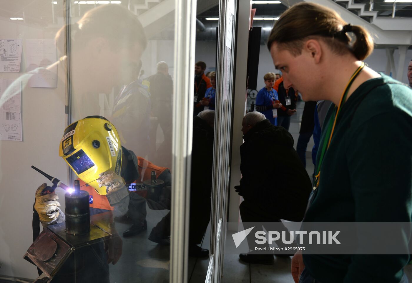 Yekaterinburg hosts World Skills Hi-Tech-2016 championship for industrial workers. Day Two