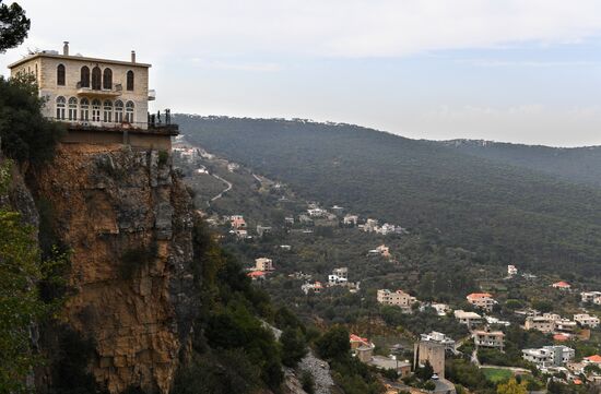 Countries of the world. Lebanon