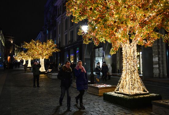 Evening highlighting in Moscow streets