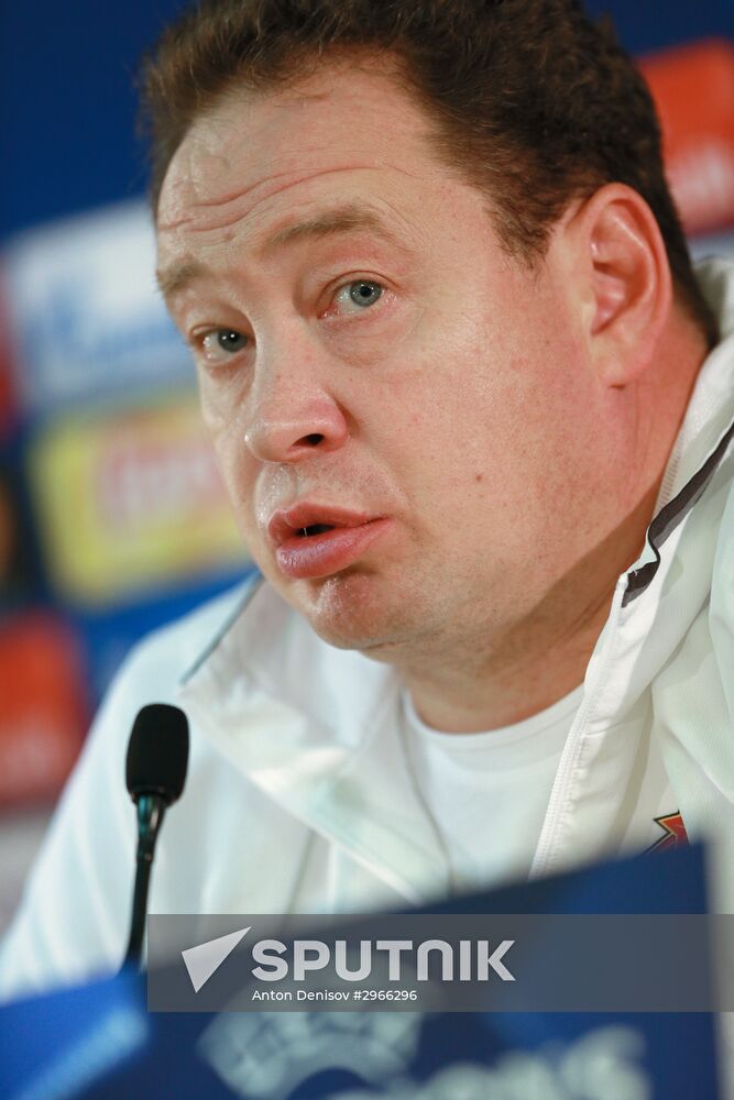 Football. Champions League. CSKA's training session