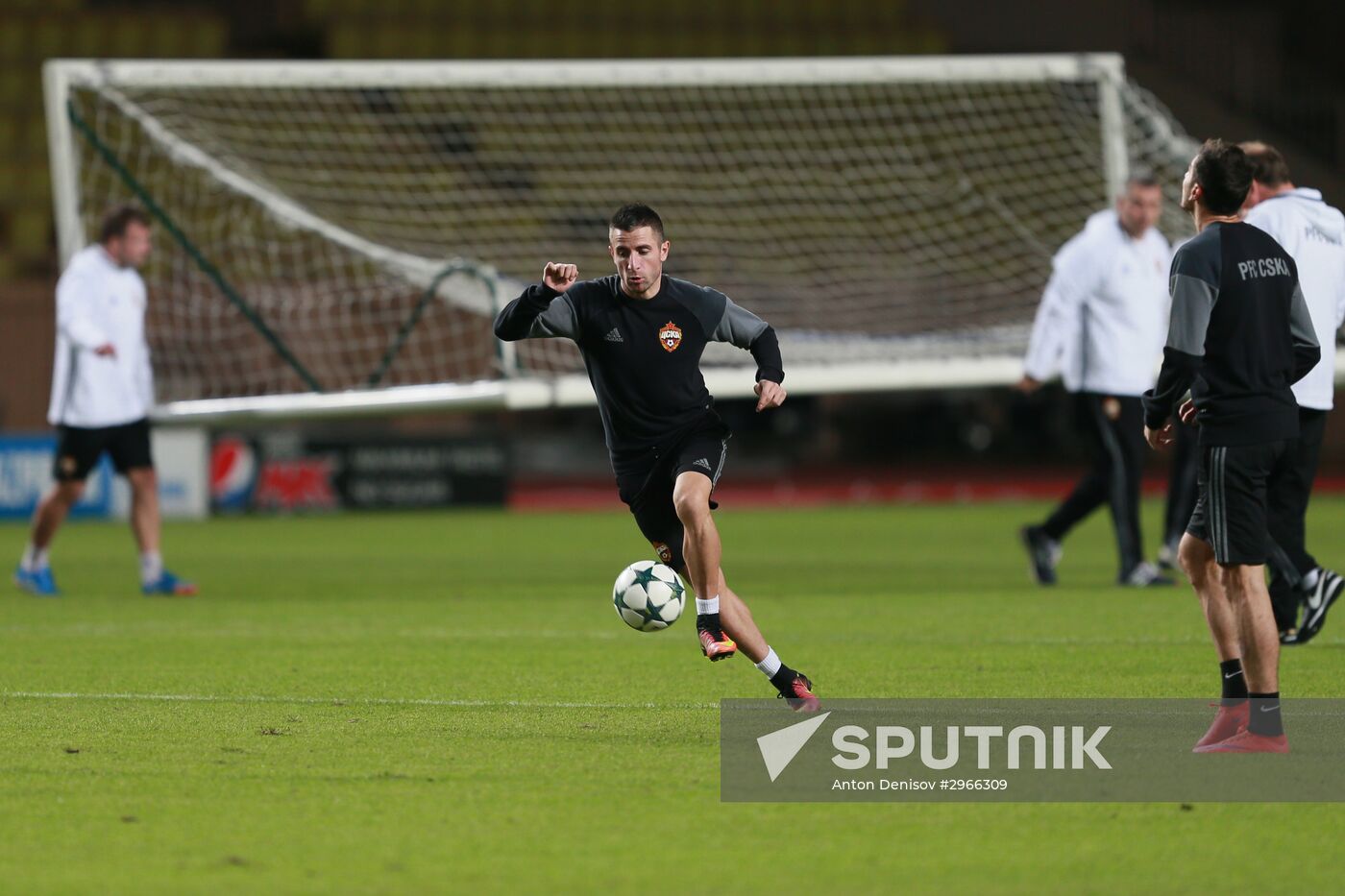 Football. Champions League. CSKA's training session