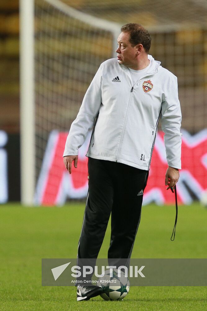 Football. Champions League. CSKA's training session