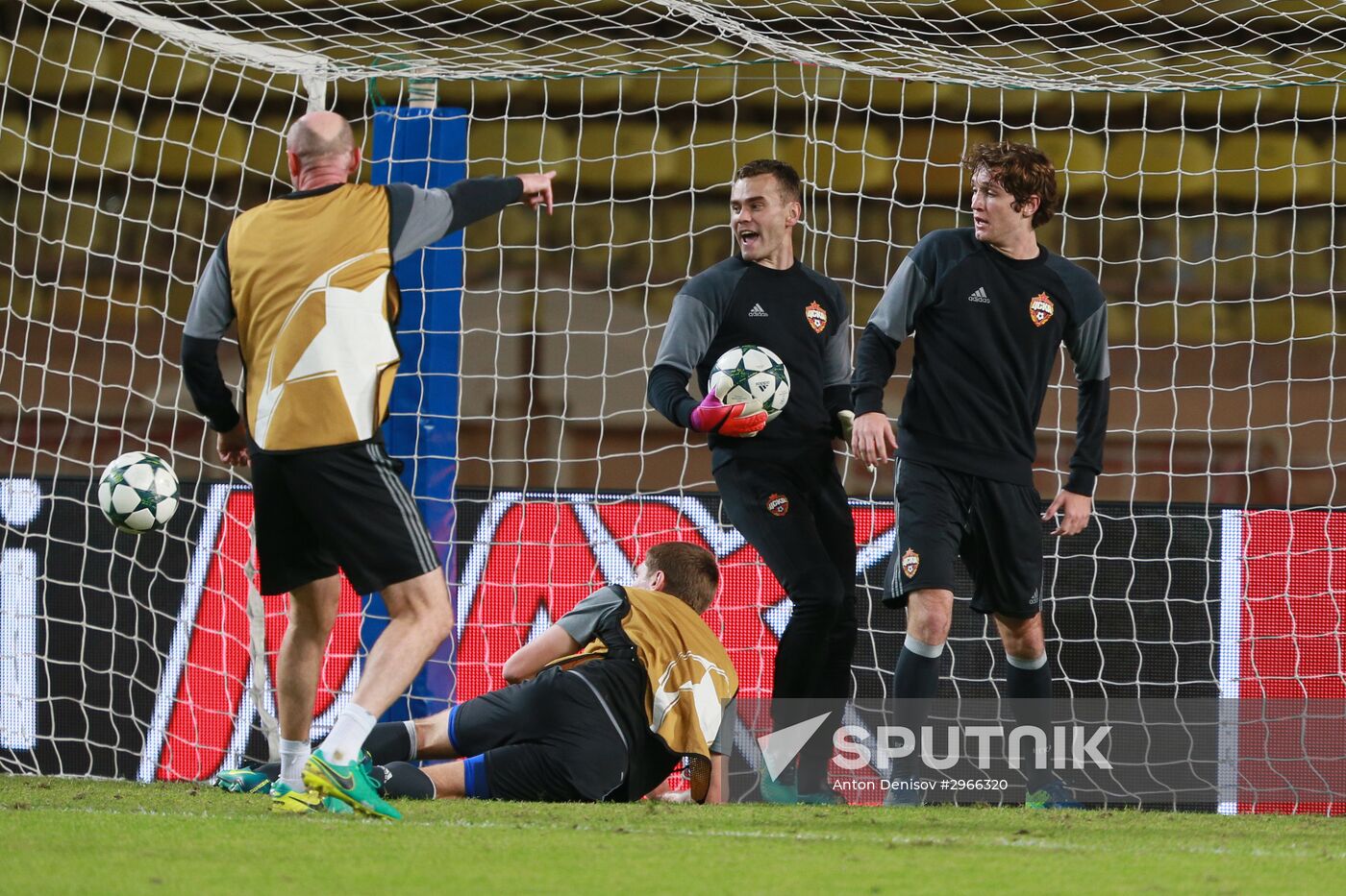 Football. Champions League. CSKA's training session