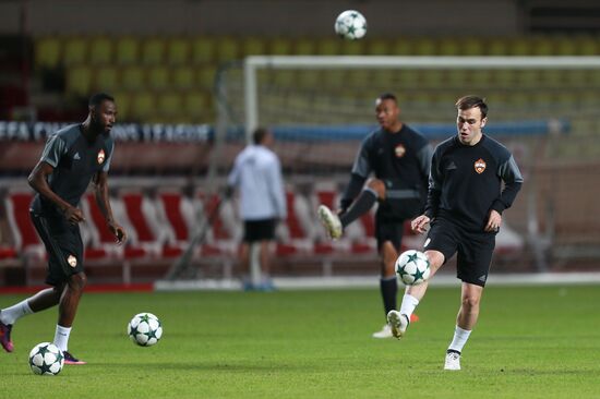 Football. Champions League. CSKA's training session